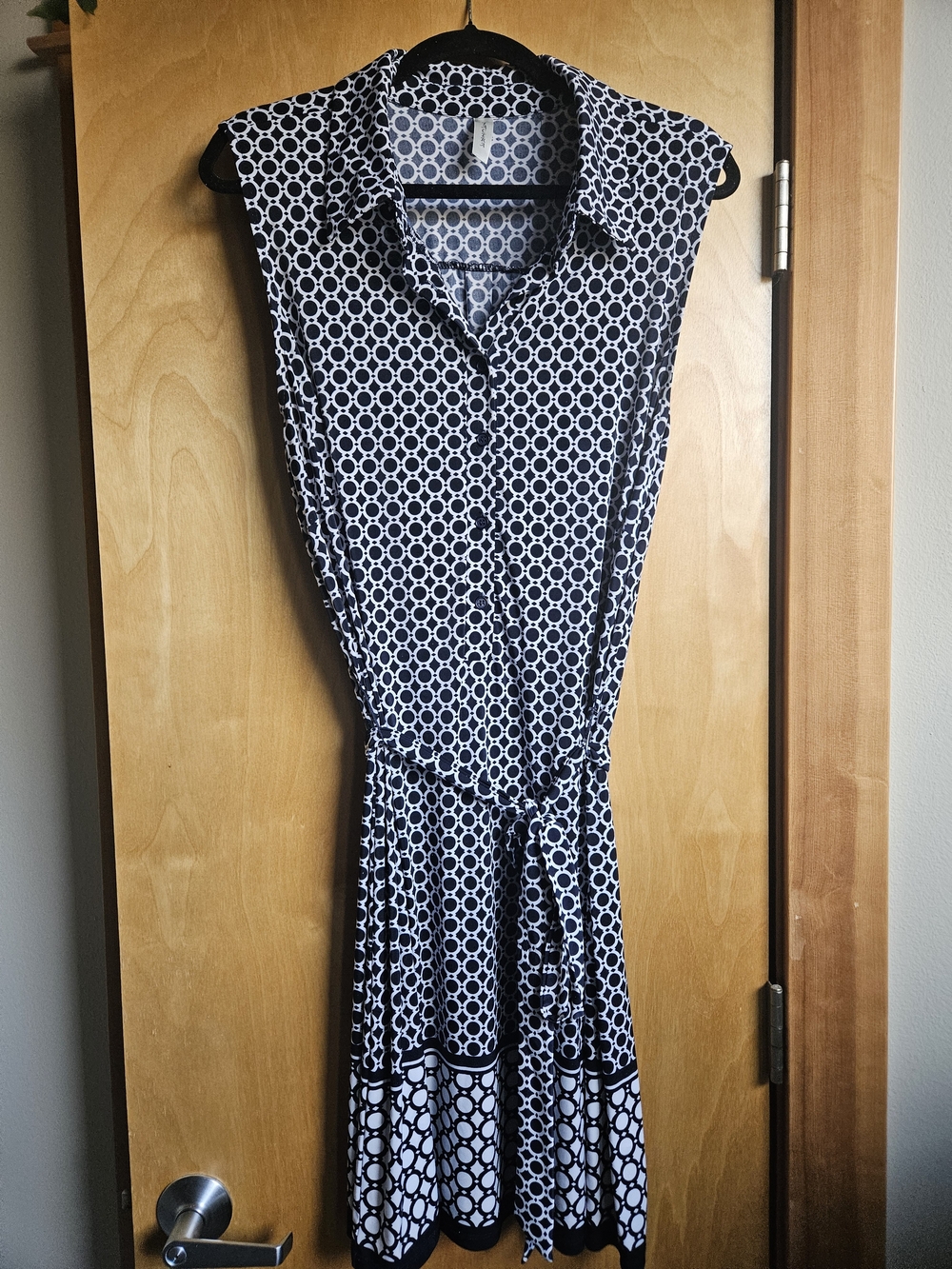 Sleeveless Navy and White Geometric Shirt Dress